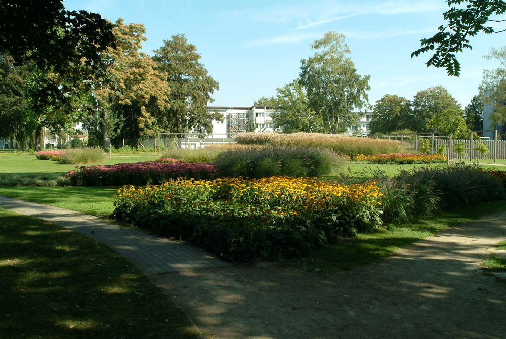 Garten der zwei Ufer in Kehl Straßburg Brosk Landschaftsarchitektur
